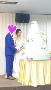 タイ東北で国際結婚　ケーキカット