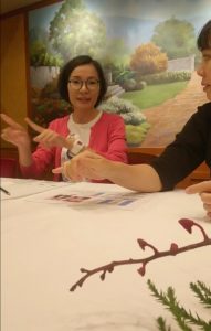 広島県60代様とお見合いする4人のタイ人女性