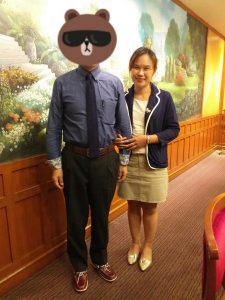 広島県60代様とお見合いする4人のタイ人女性